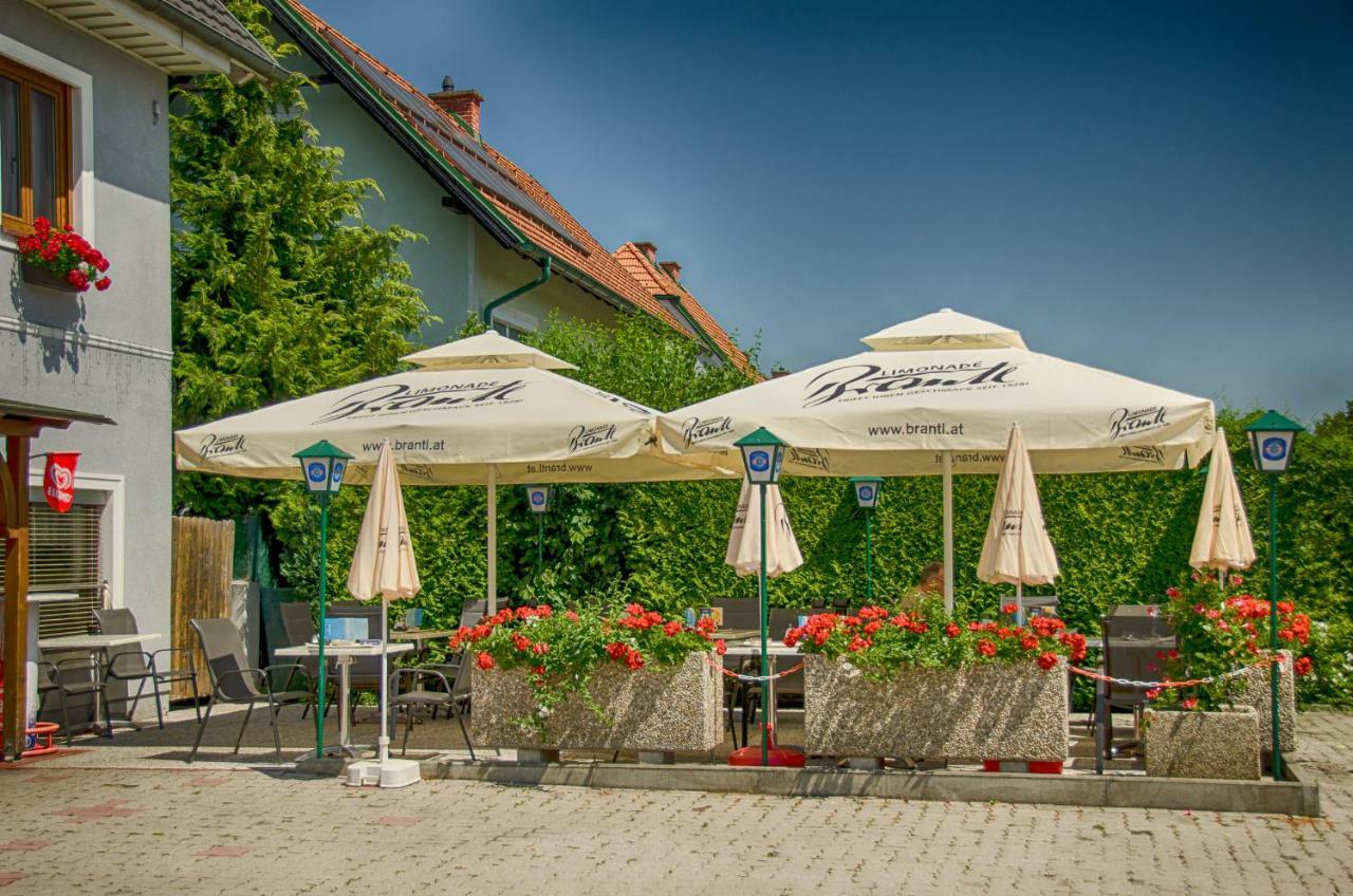 Gaestehaus Cafe Andrea Köflach Exterior foto